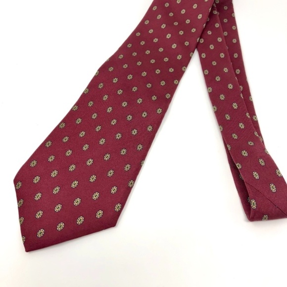 Christian Dior Classic Burgundy Everyday Silk Tie - Picture 2 of 6